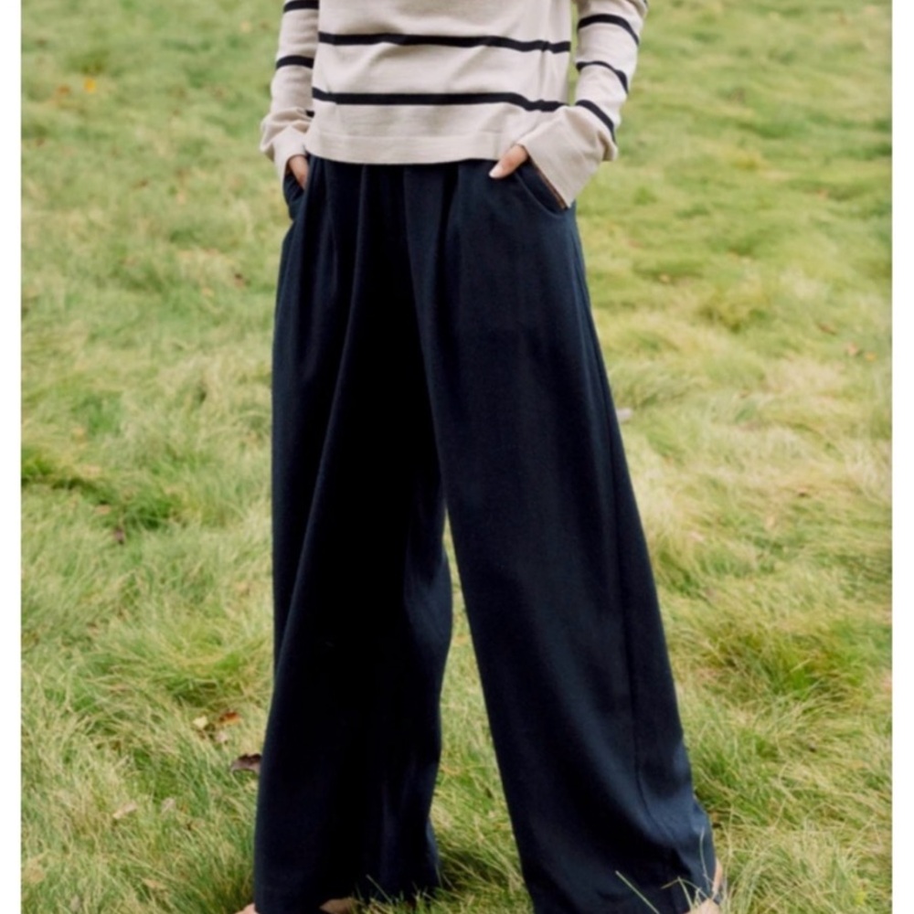 NWT Jenni Kayne Navy Relaxed Trousers Size 8